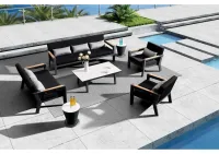 Kvalitní zahradní nábytek je základem pro pohodlí vaší návštěvy. Zdroj: sunsystem.cz