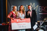 Dětem v oblastech postižených přírodními katastrofami věnovaly 300 000 korun