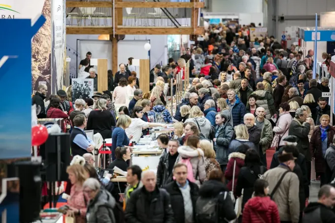 Holiday World & Region World 2020