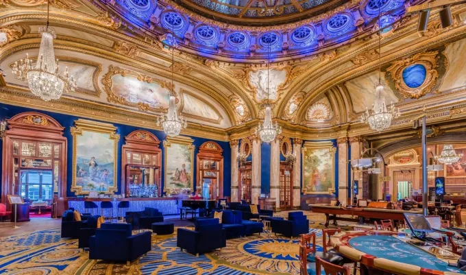 Lobby v Hotel Hermitage